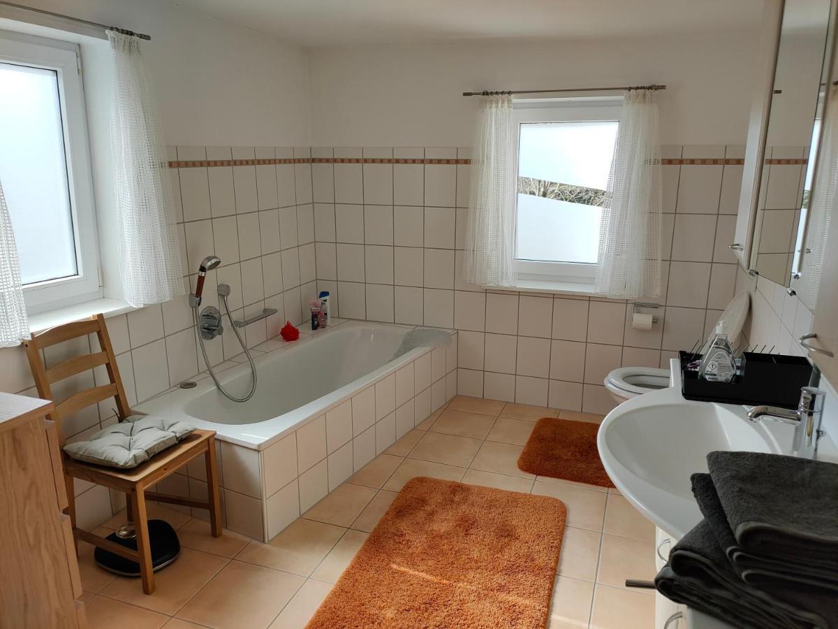 Zentrale & Ruhige Ferienwohnung Mössingen Exteriör bild