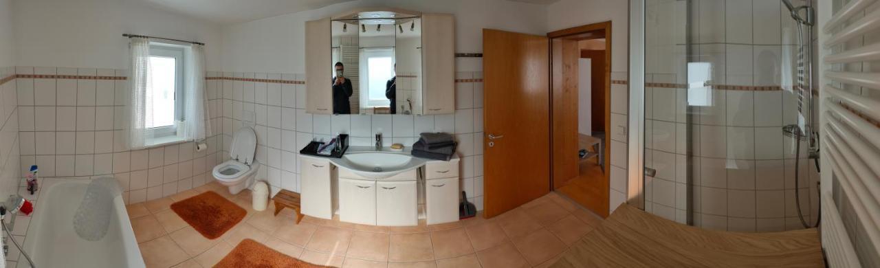 Zentrale & Ruhige Ferienwohnung Mössingen Exteriör bild