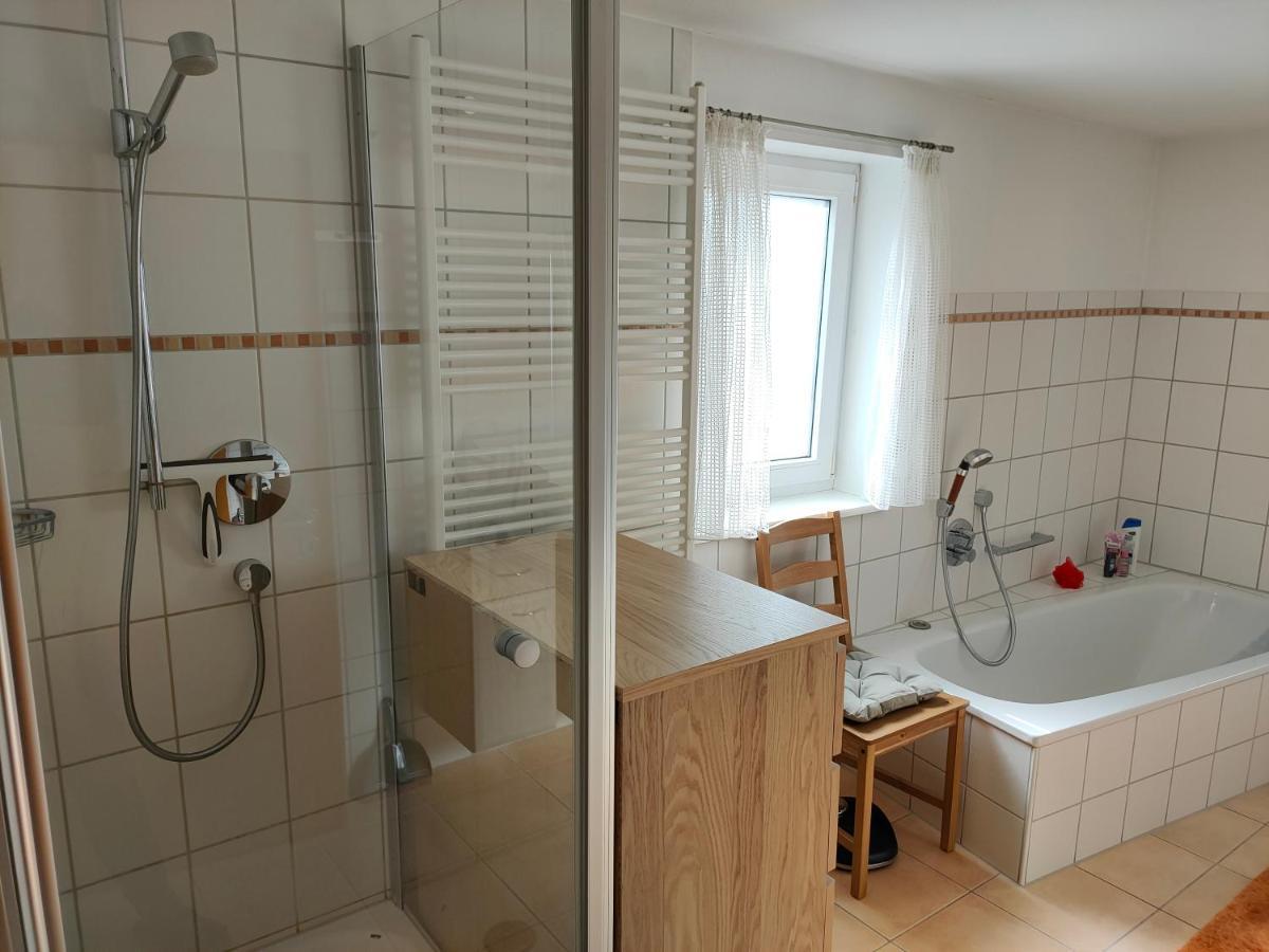 Zentrale & Ruhige Ferienwohnung Mössingen Exteriör bild